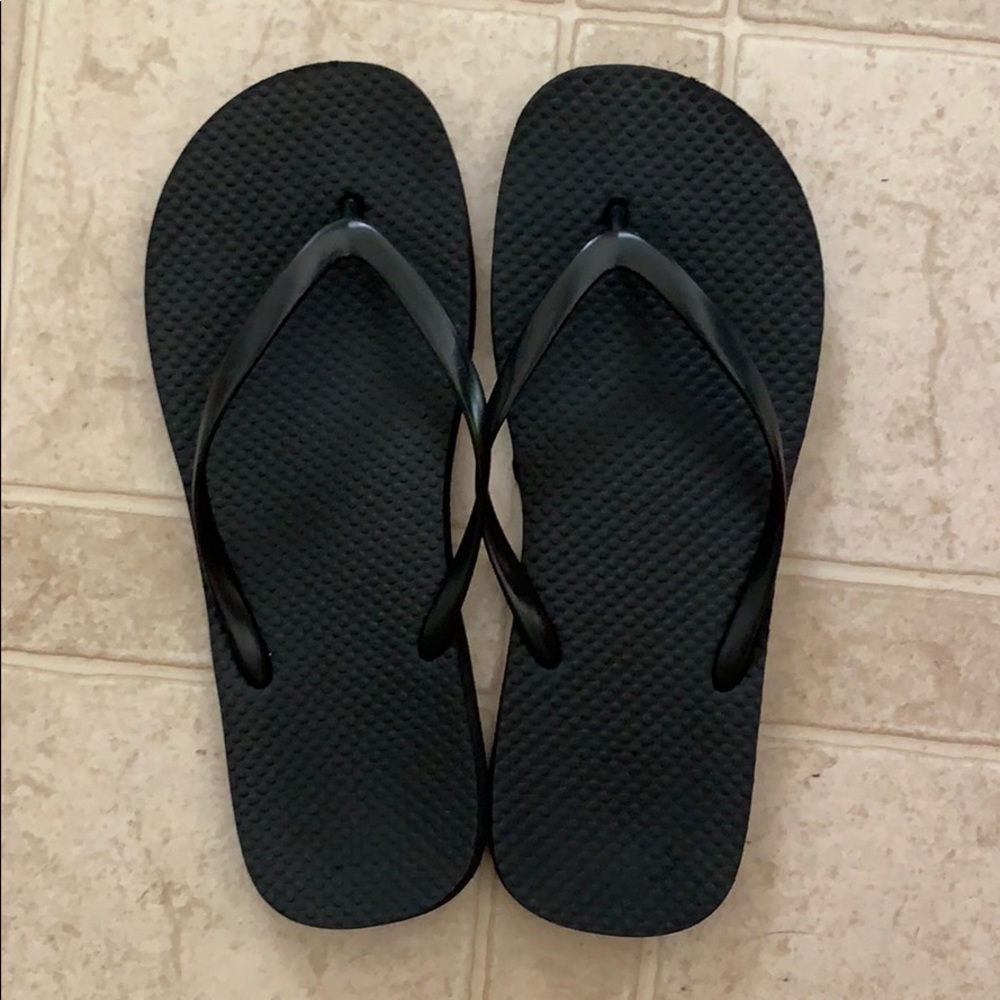 NEW SANDALS💯